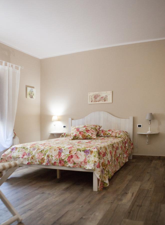 Il Refolo Bed and Breakfast Riardo Eksteriør billede